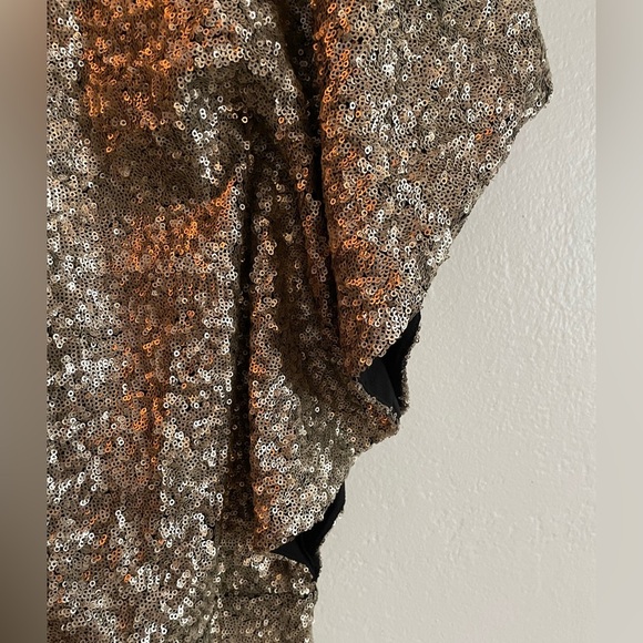 ALBERTO MAKALI Sequin Batwing Sleeve Mini Dress - Picture 7 of 7